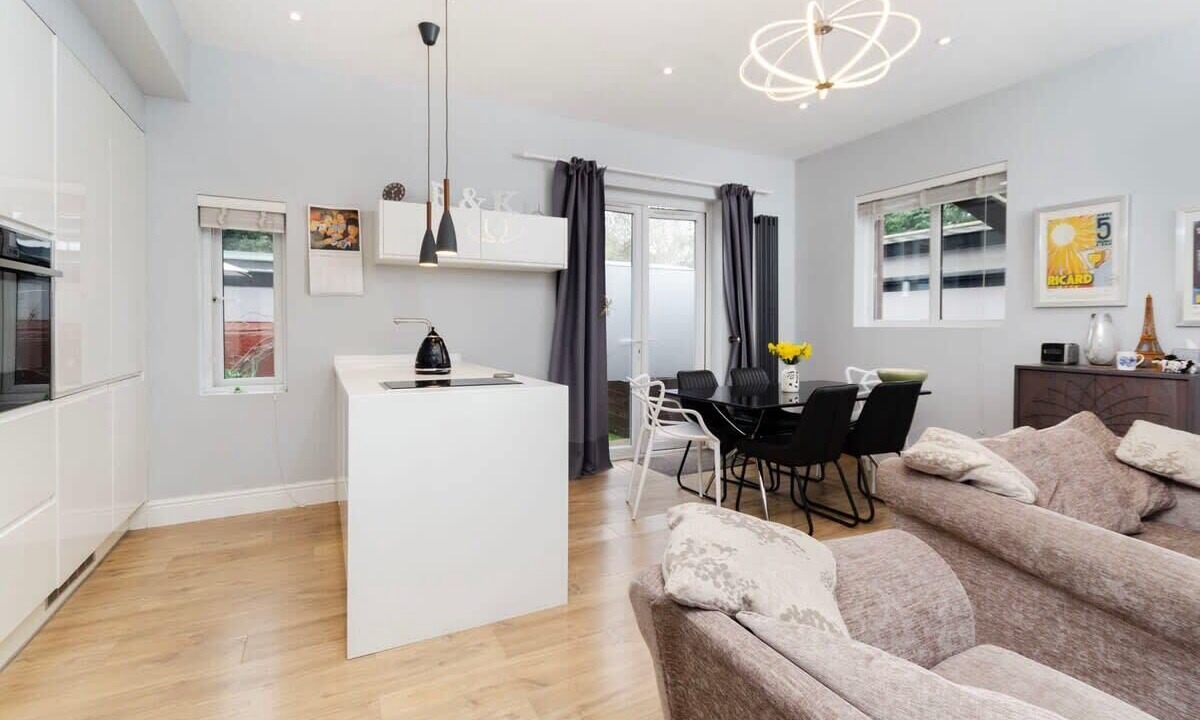 Photo of Others in St. Margarets and North Twickenham