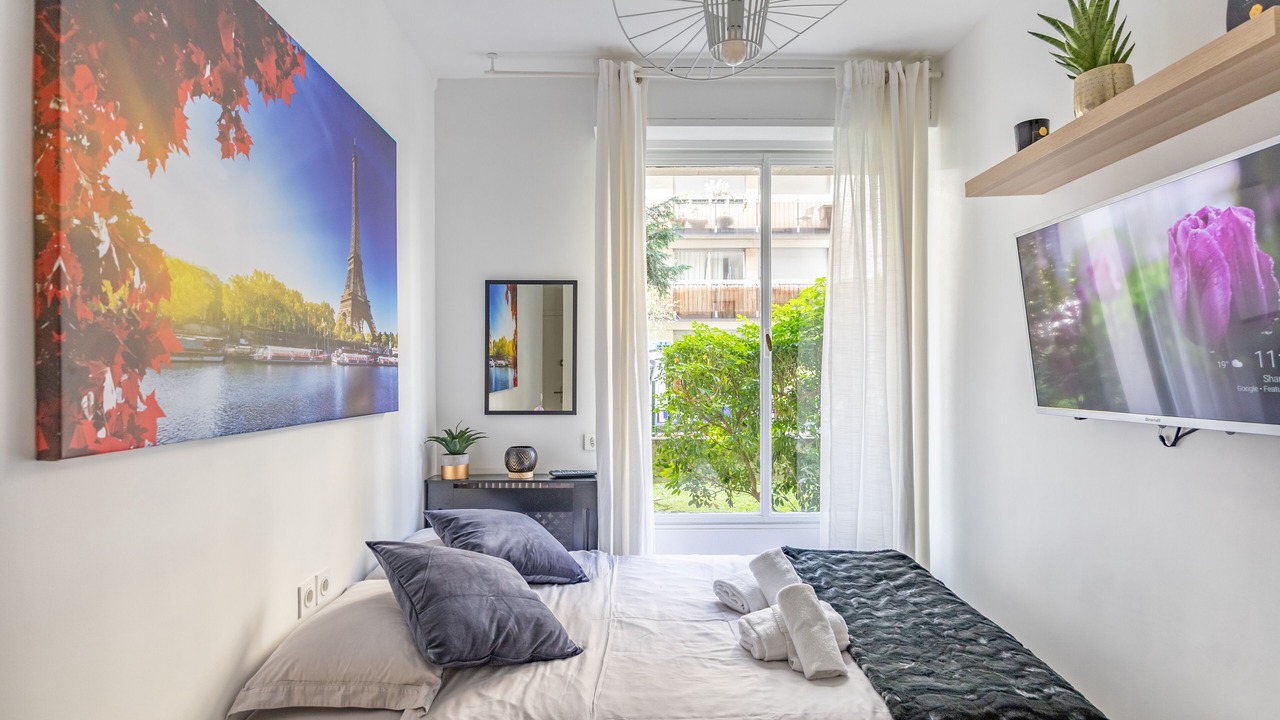 Photo of Bedroom in Porte-Dauphine