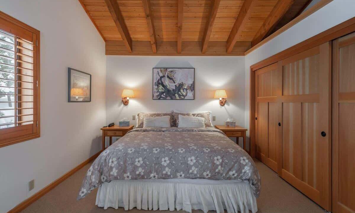 Photo of Bedroom in Kingswood Estates