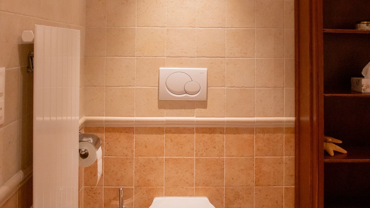 Photo of Bathroom in Cottens