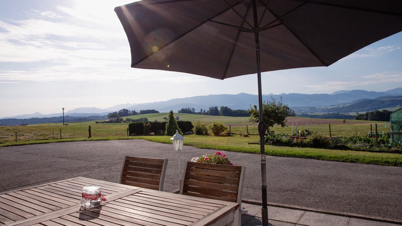Photo of Outdoor in Cottens
