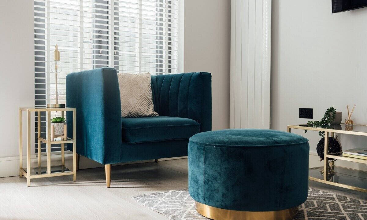 Photo of Livingroom in Dorking