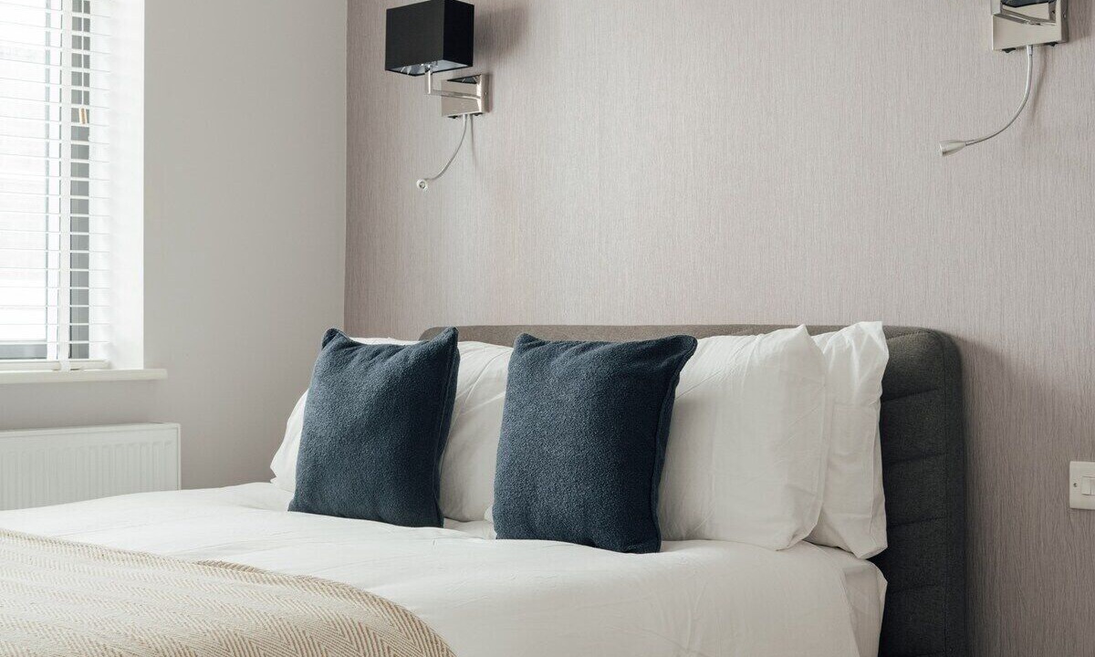 Photo of Bedroom in Dorking