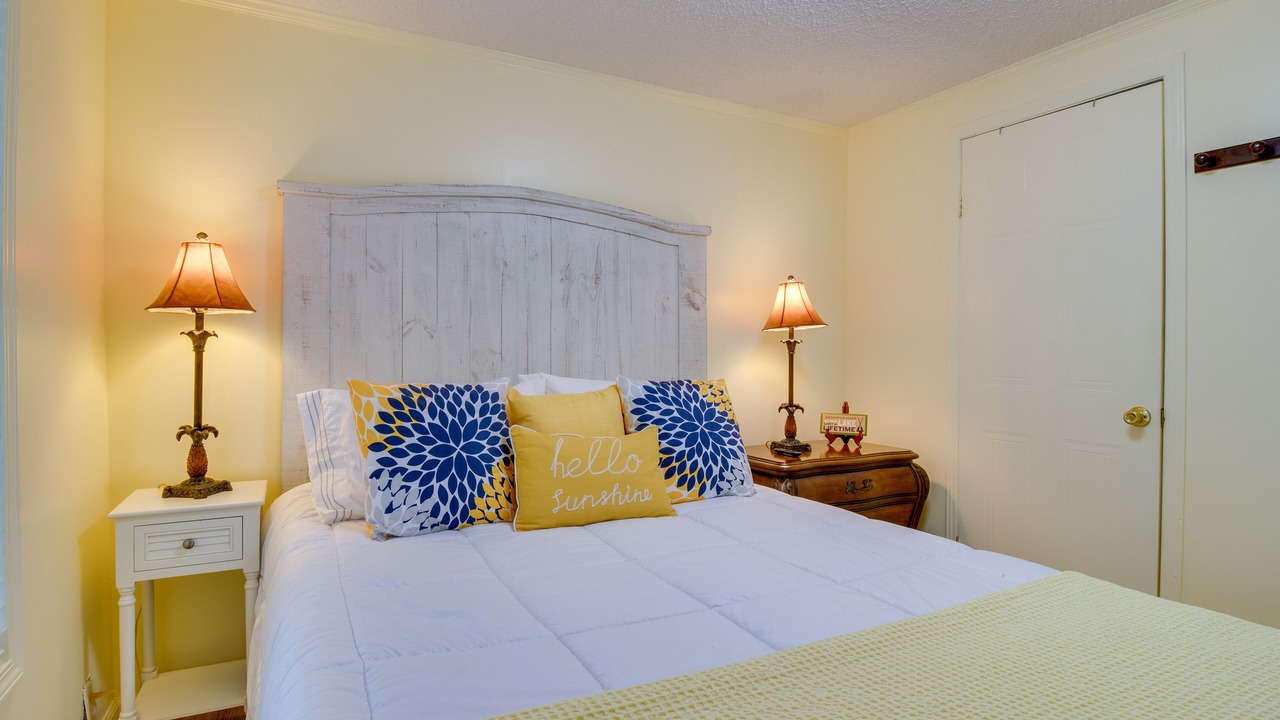 Photo of Bedroom in Mountain Home
