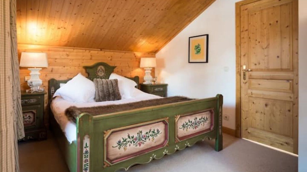 Photo of Bedroom in Meribel Centre