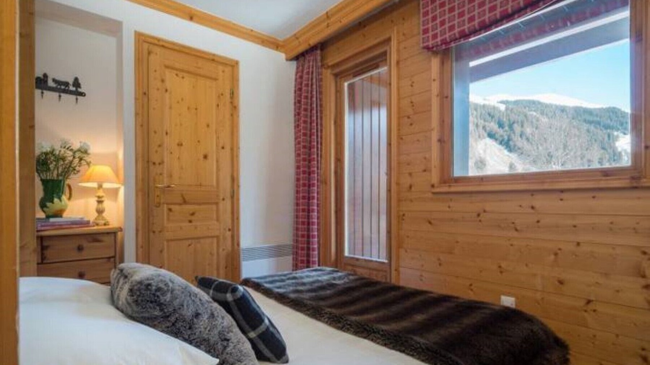 Photo of Bedroom in Meribel Centre
