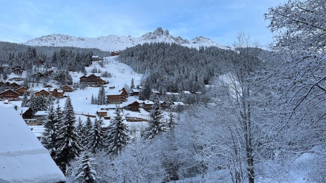 Photo of Bedroom in Meribel Centre