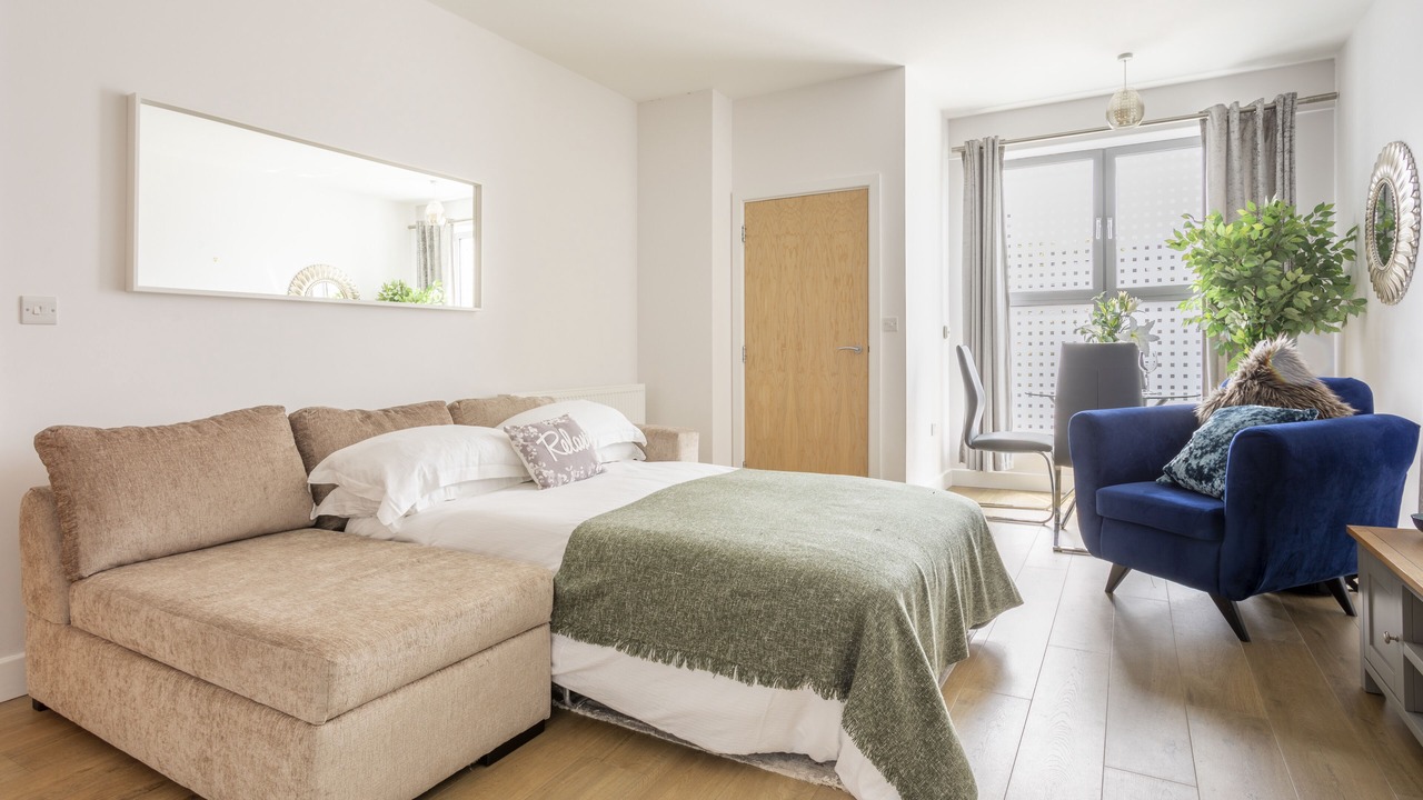 Photo of Bedroom in Redhill