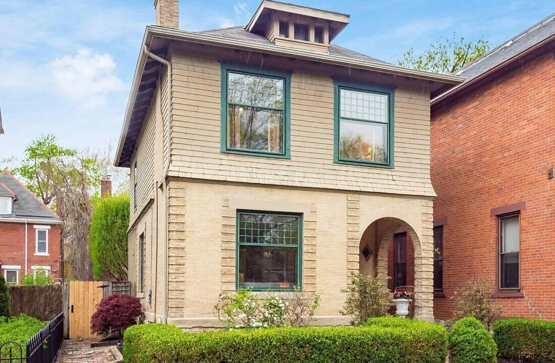 Photo of Outdoor in Victorian Village