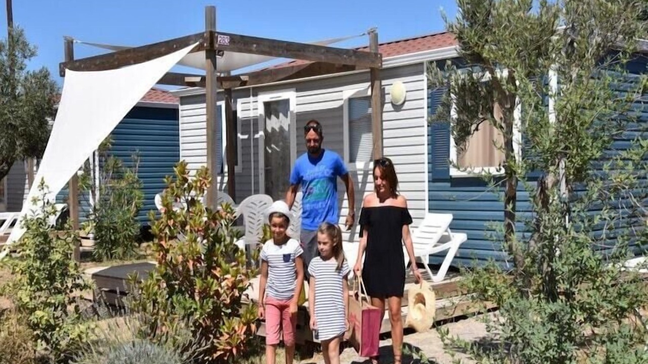 Photo of Outdoor in Bessan