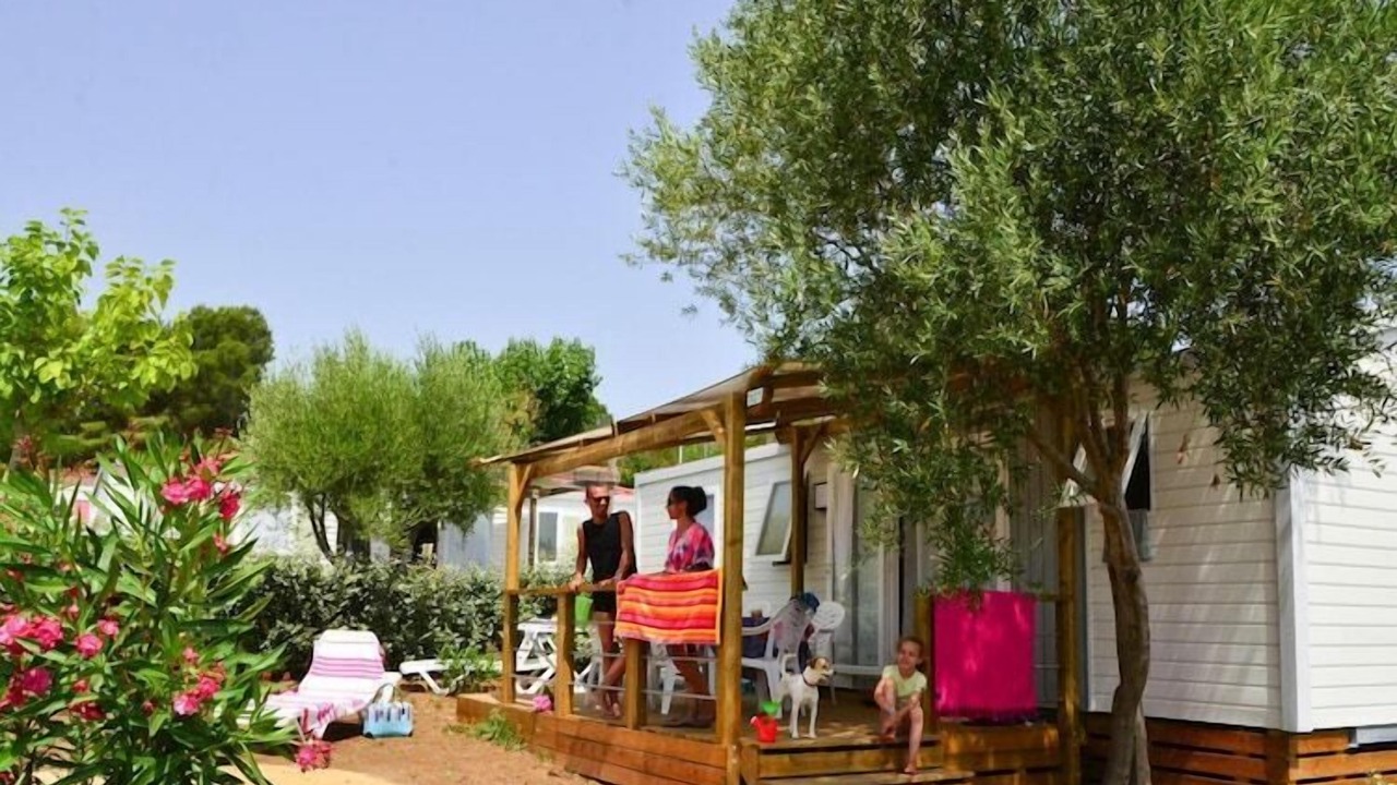 Photo of Outdoor in Bessan