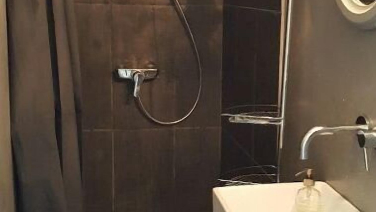 Photo of Bathroom in Locmaria