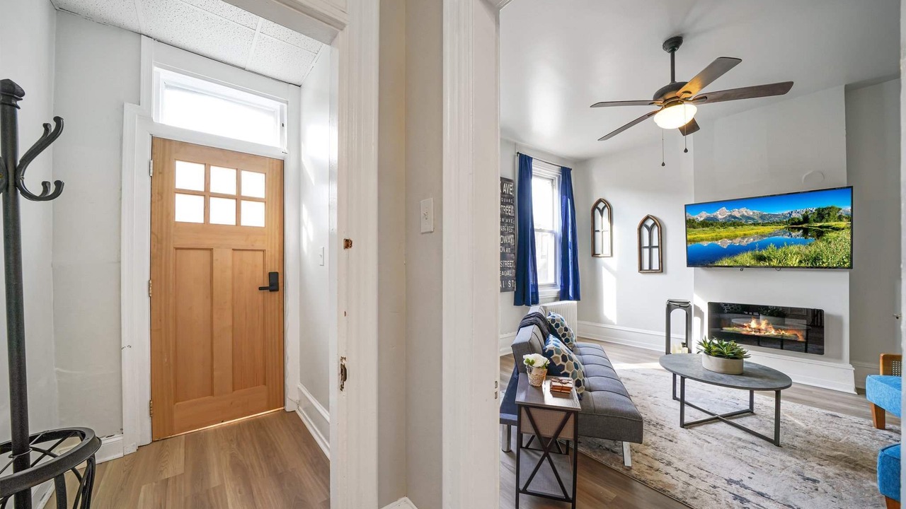 Photo of Livingroom in Conshohocken