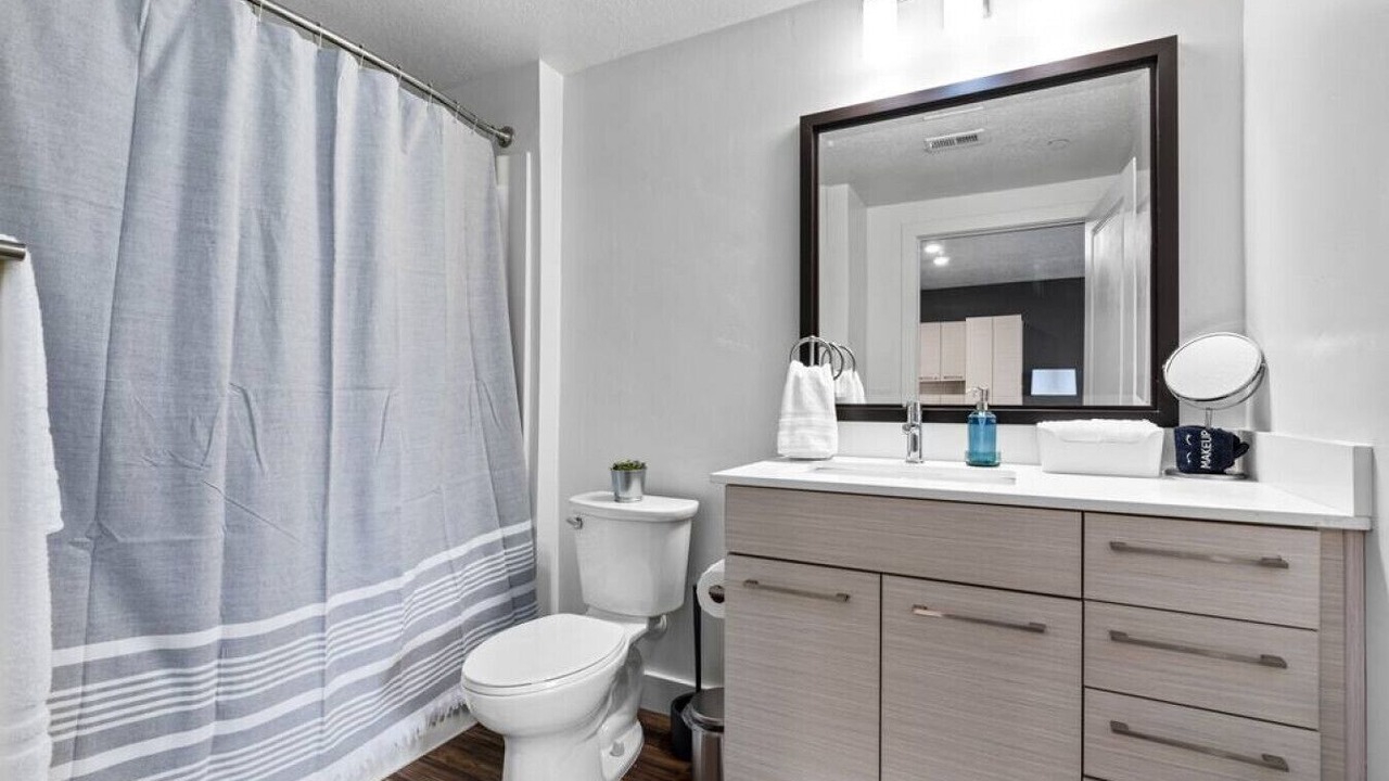 Photo of Bathroom in Downtown Salt Lake City