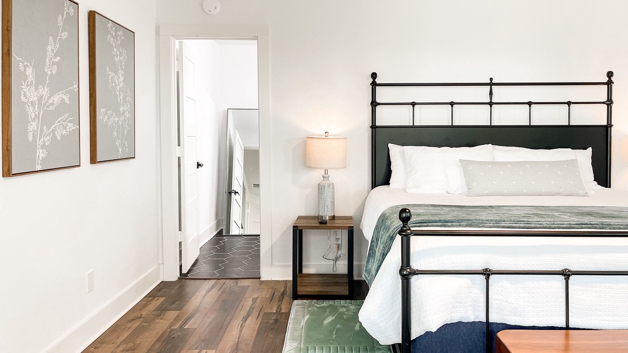 Photo of Bedroom in Lago Vista