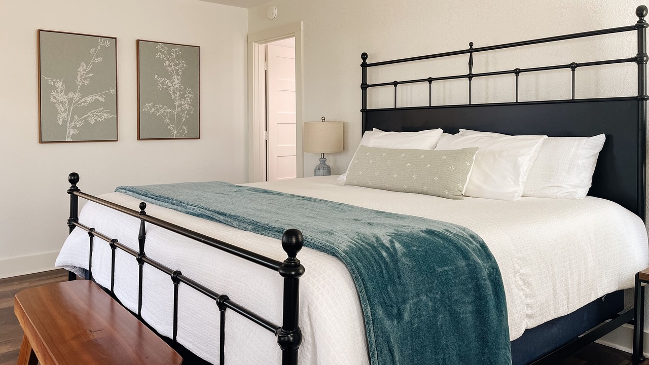 Photo of Bedroom in Lago Vista