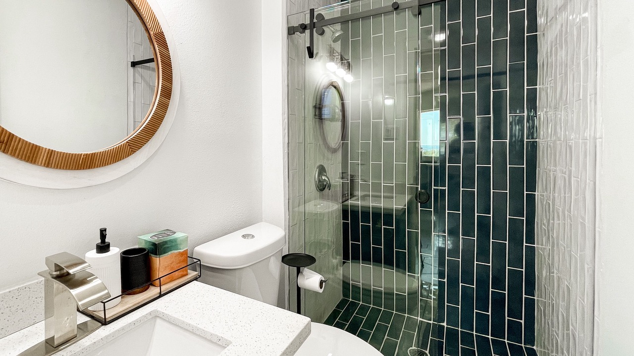 Photo of Bathroom in Lago Vista
