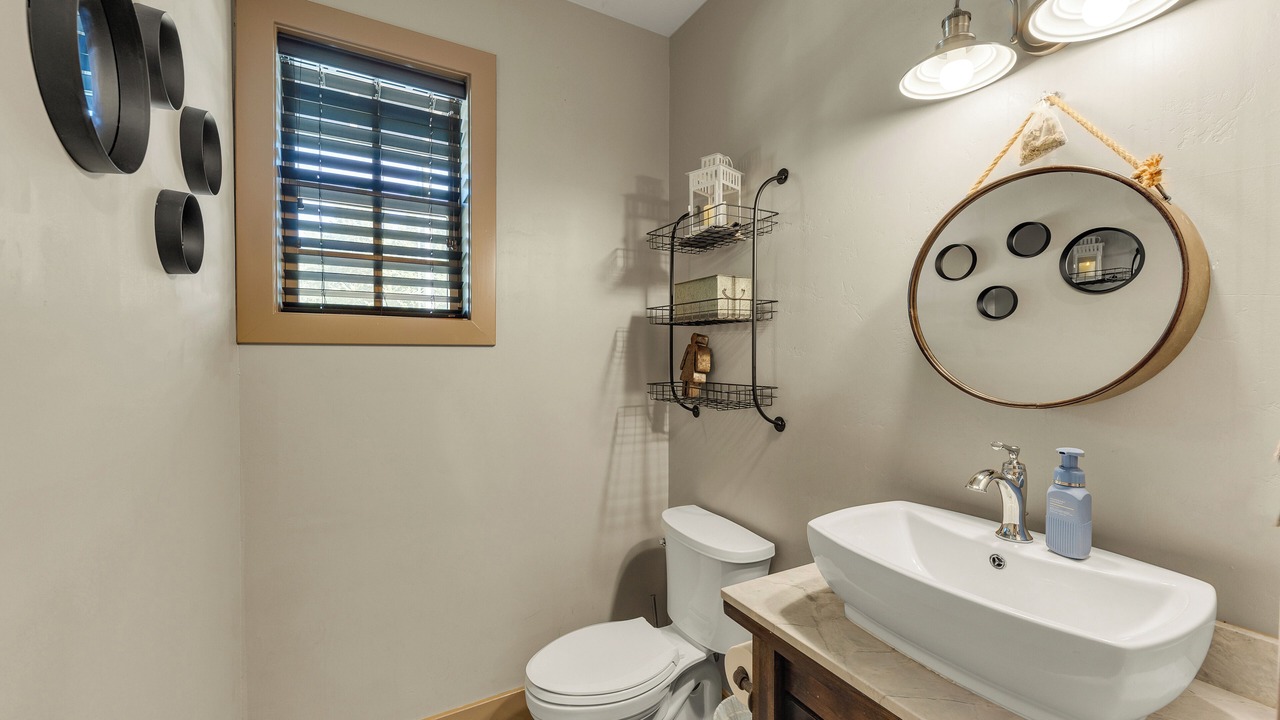 Photo of Bathroom in College Park