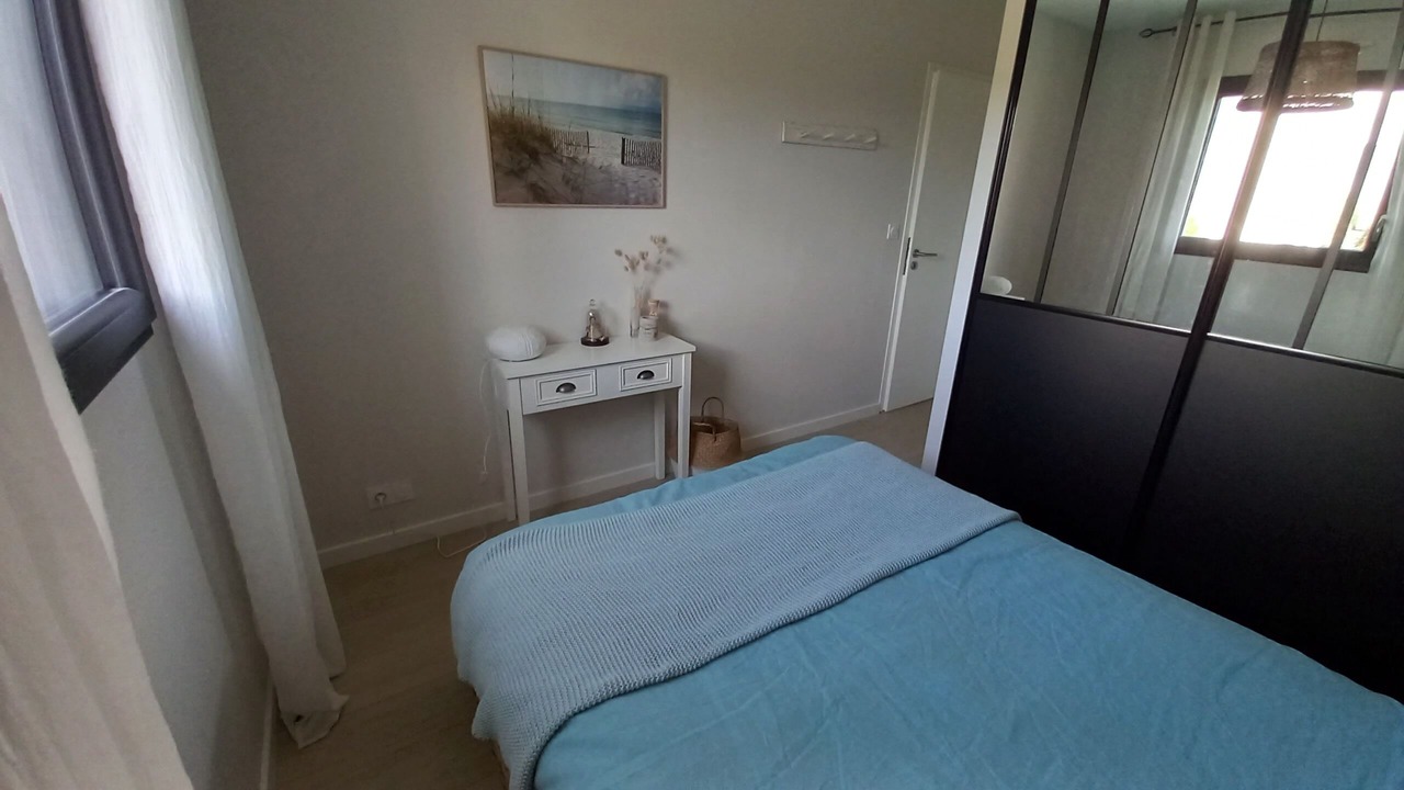 Photo of Bedroom in Treffiagat