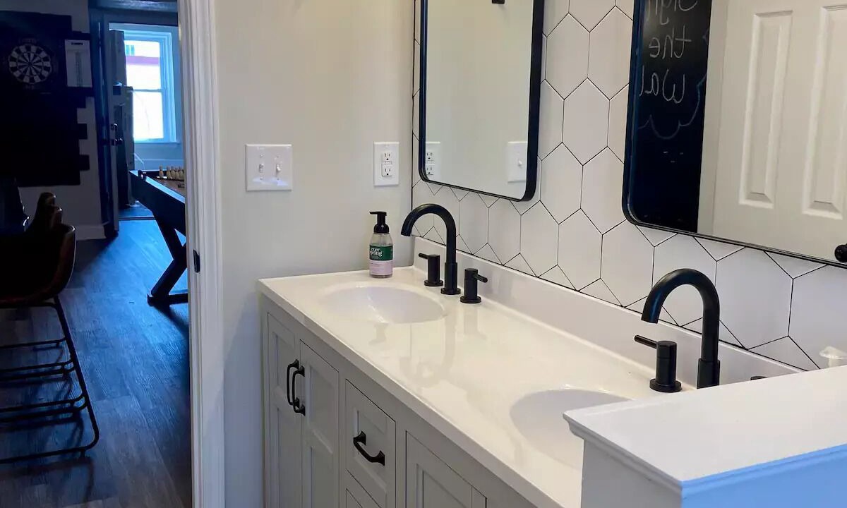 Photo of Bathroom in Westwood Hills