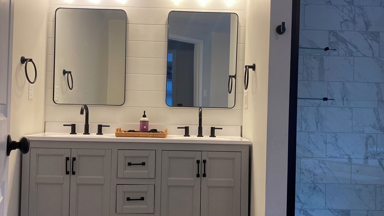 Photo of Bathroom in Westwood Hills
