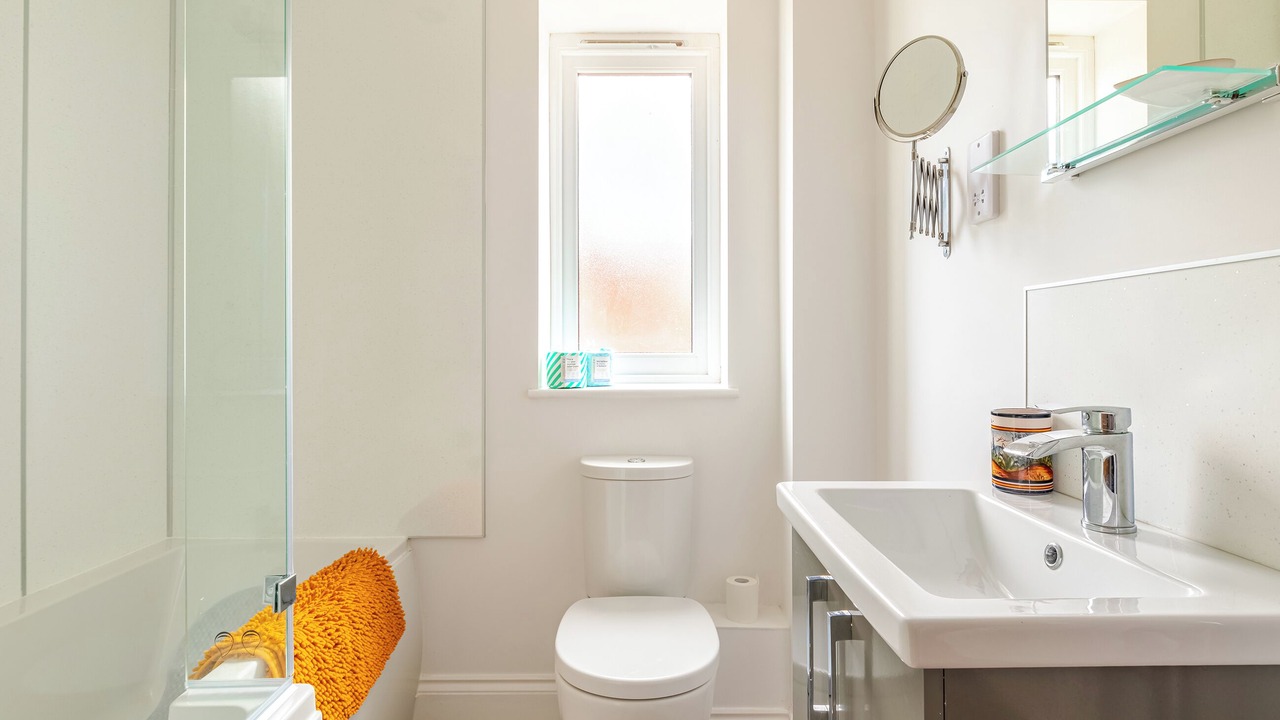 Photo of Bathroom in Stalham