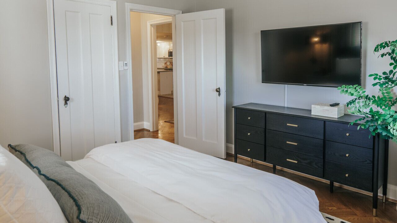 Photo of Bedroom in Hyde Park