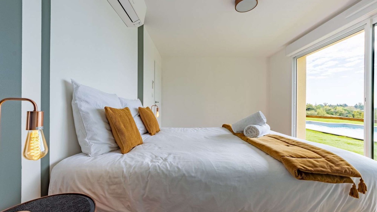 Photo of Bedroom in Esperce
