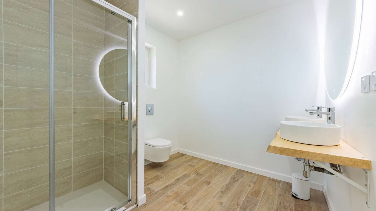 Photo of Bathroom in Esperce