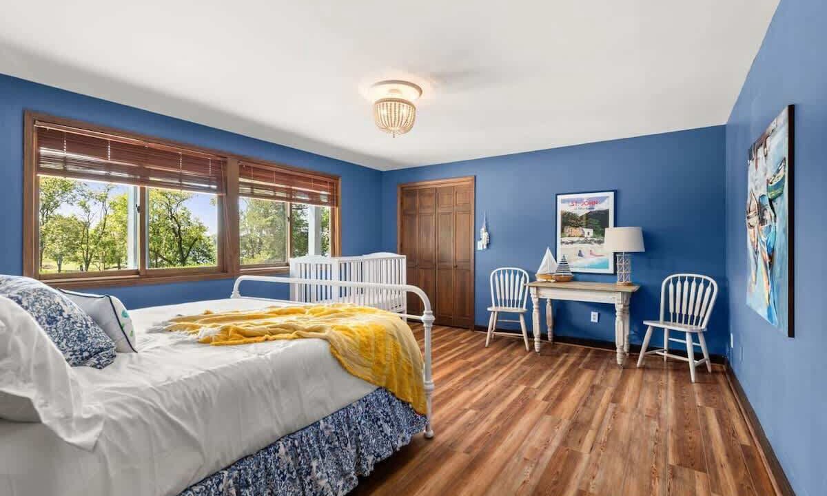 Photo of Bedroom in Gallatin