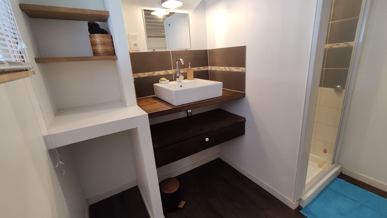 Photo of Bathroom in Saint-Thurien