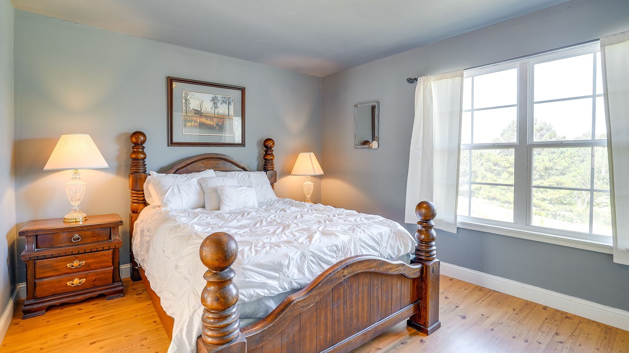 Photo of Bedroom in Claiborne Parish
