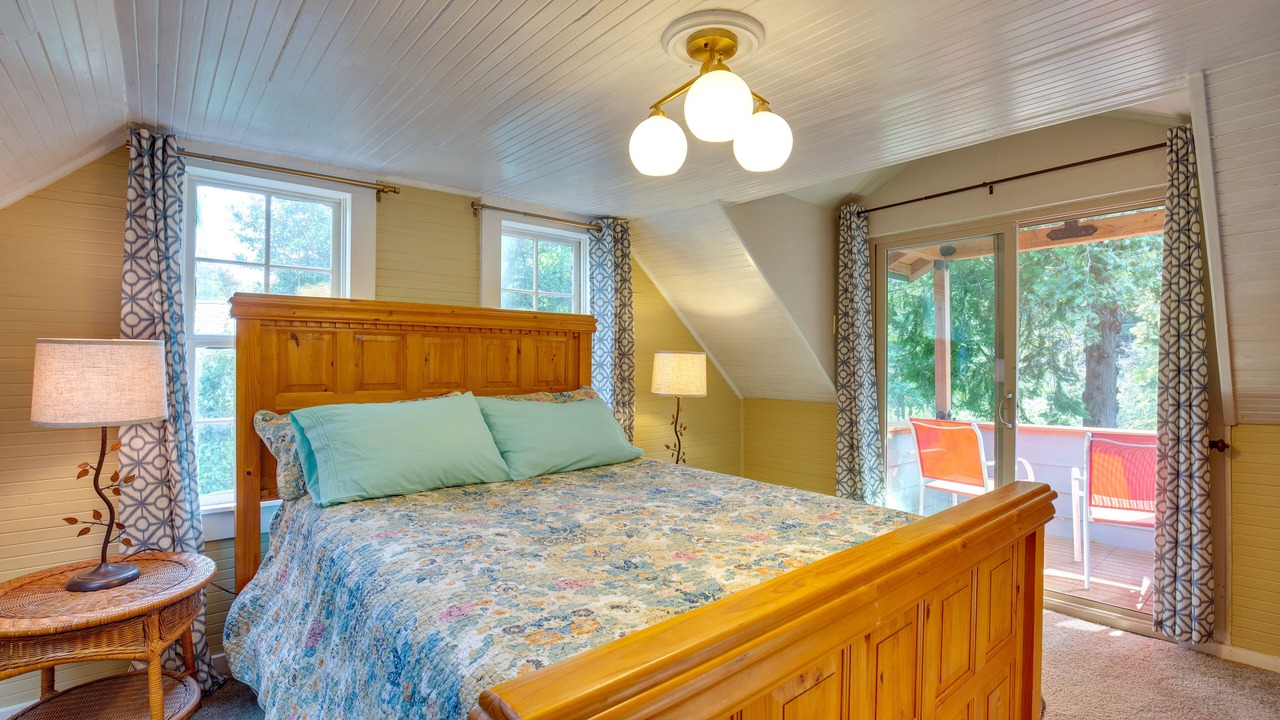 Photo of Others in Mapleton