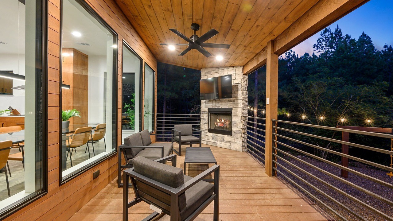 Photo of Livingroom in Hochatown