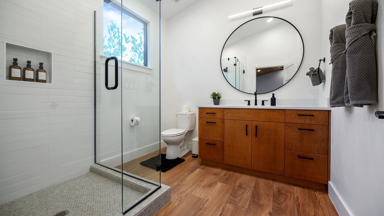 Photo of Bathroom in Hochatown