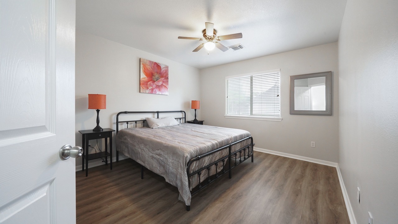 Photo of Bedroom in Conroe