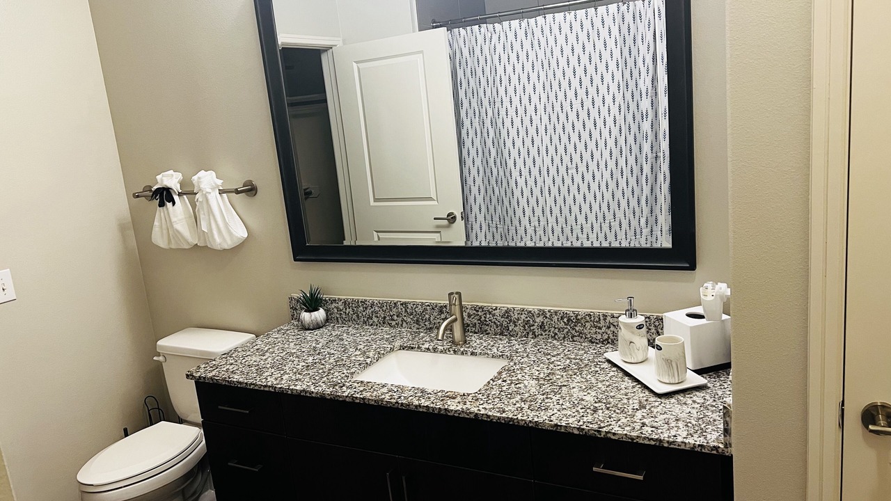 Photo of Bathroom in George Bush Park/Eldridge