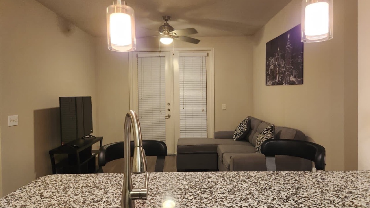 Photo of Livingroom in George Bush Park/Eldridge