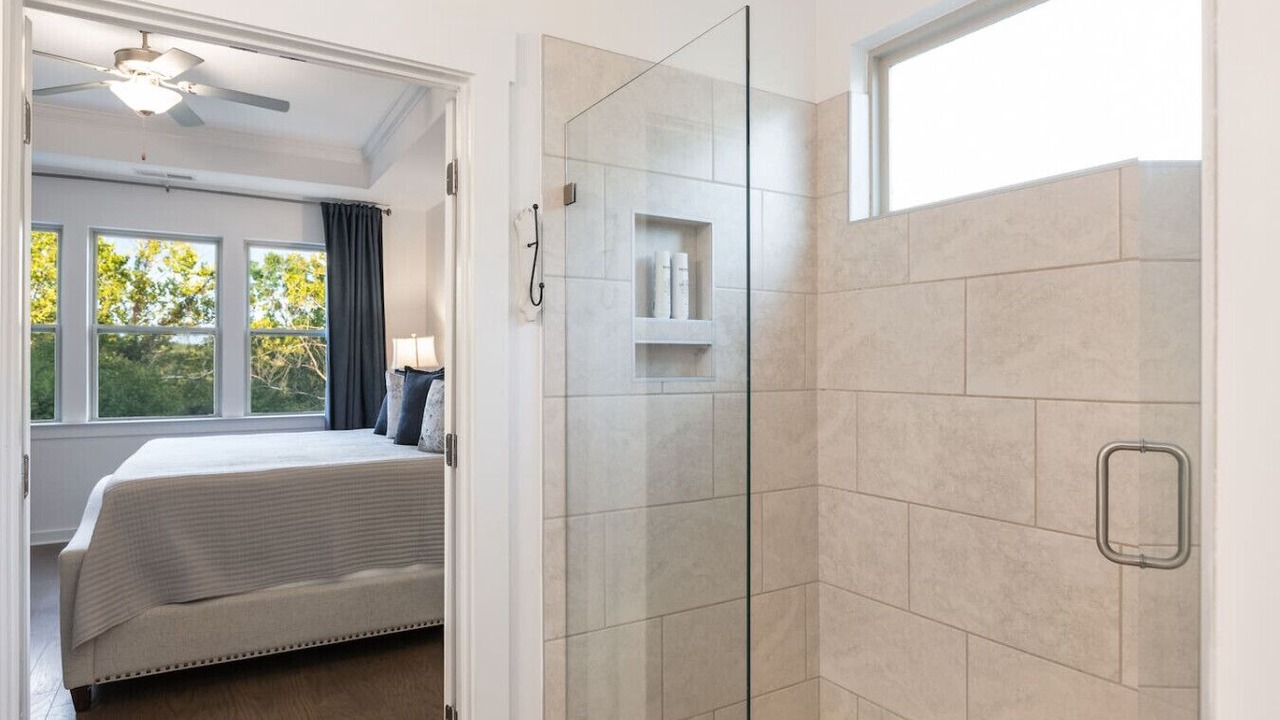 Photo of Bathroom in Thompson's Station