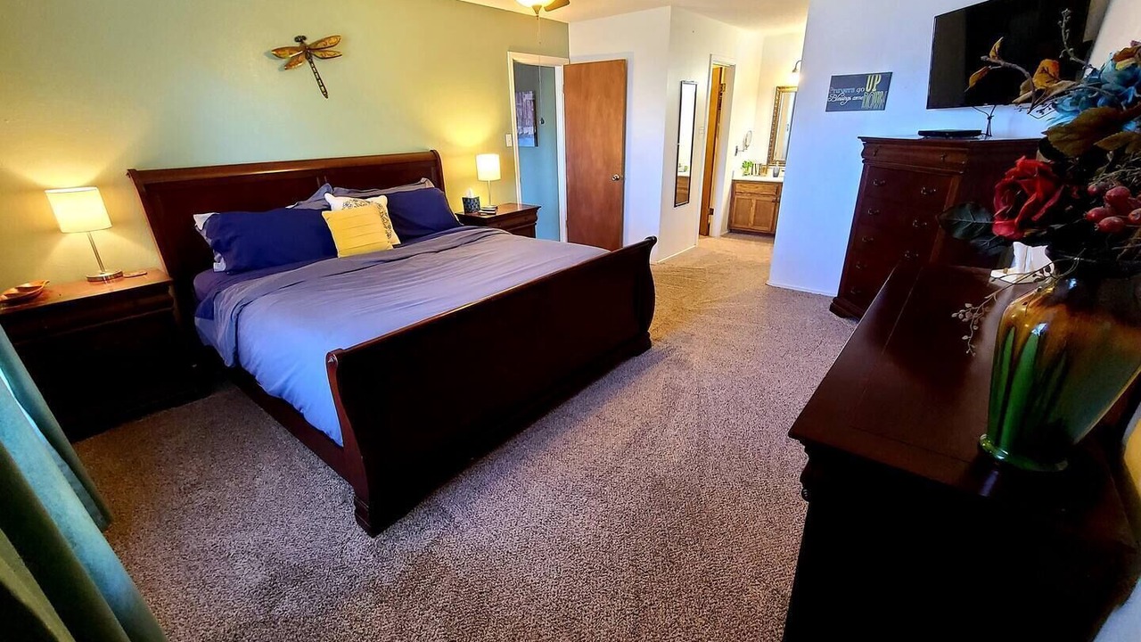 Photo of Bedroom in Midland
