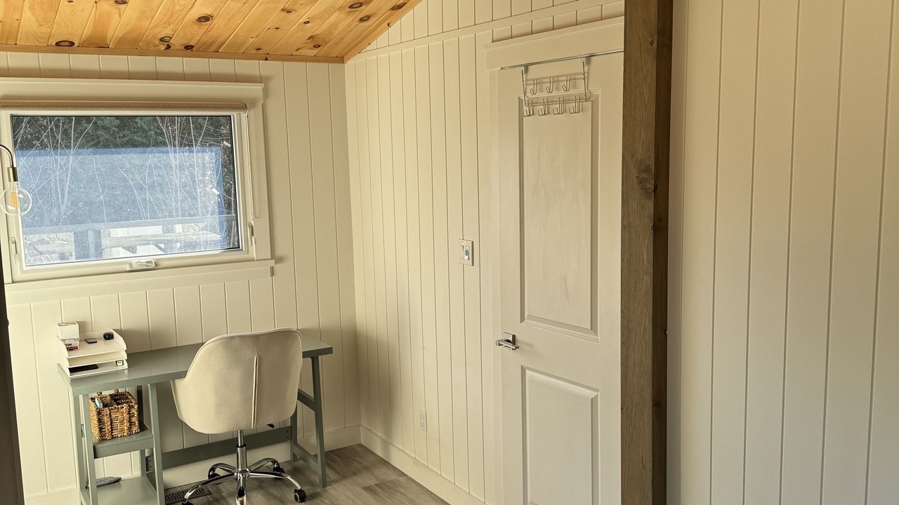 Photo of Bedroom in Glastonbury