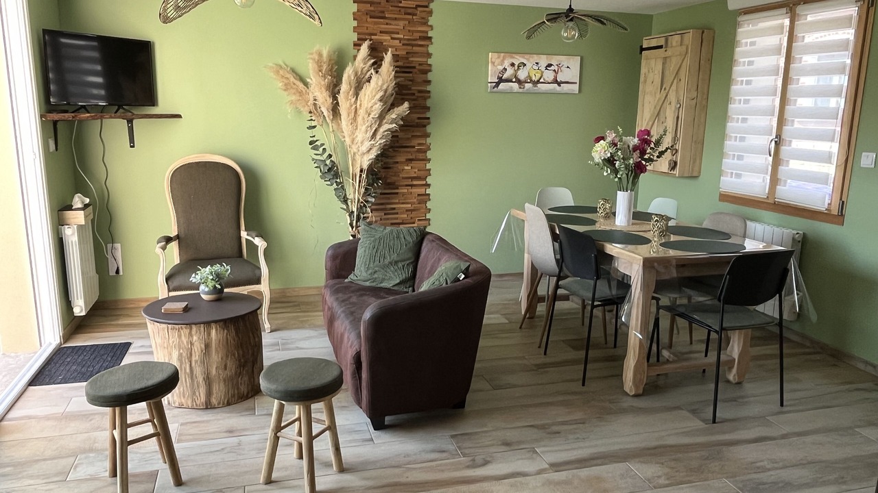 Photo of Others in Long