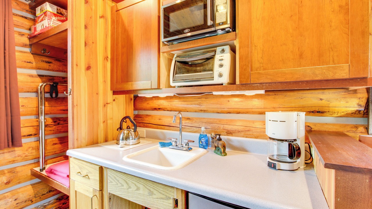 Photo of Kitchen in Cooke City-Silver Gate