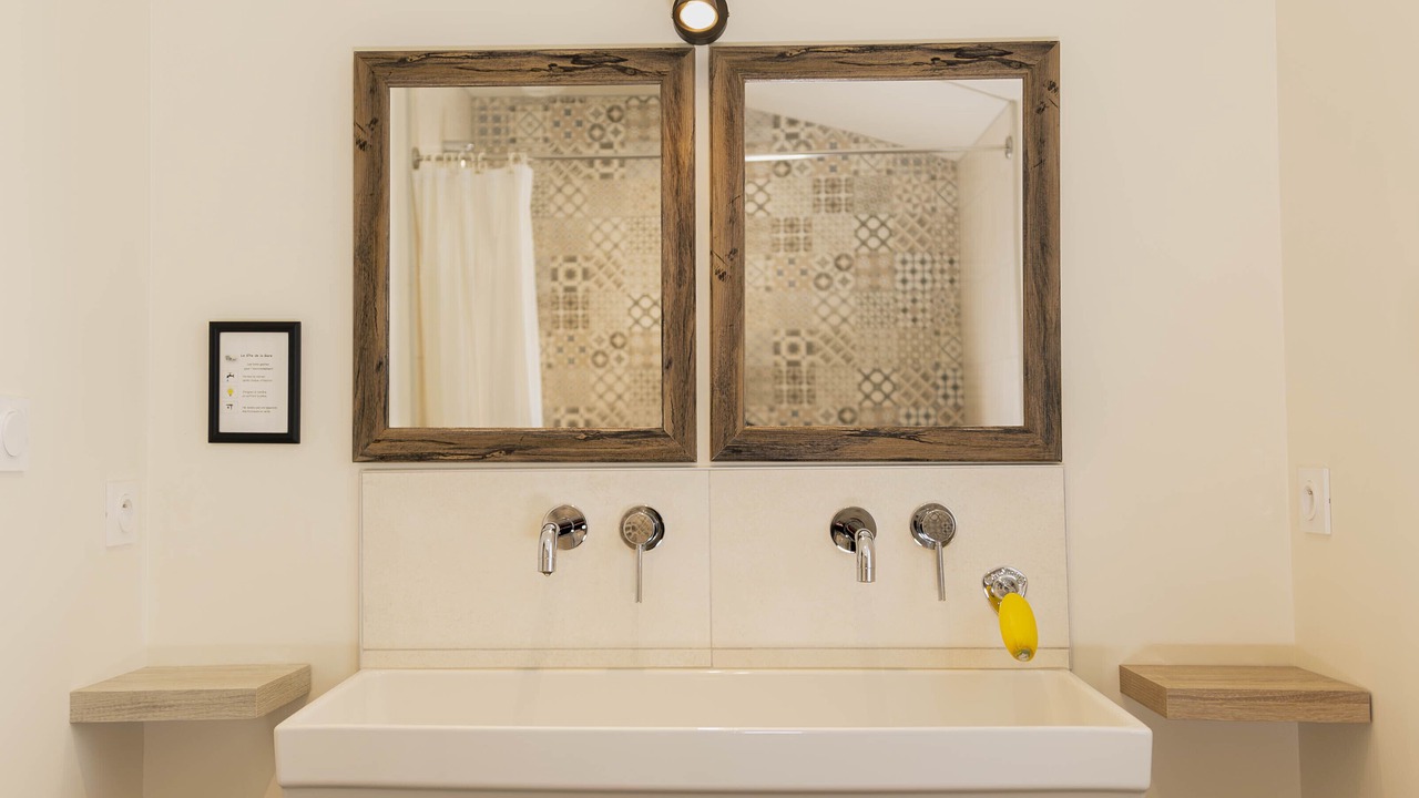 Photo of Bathroom in Remouille