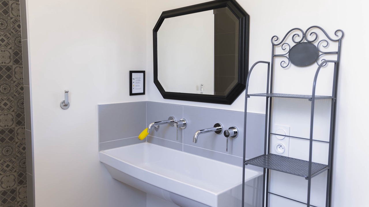 Photo of Bathroom in Remouille