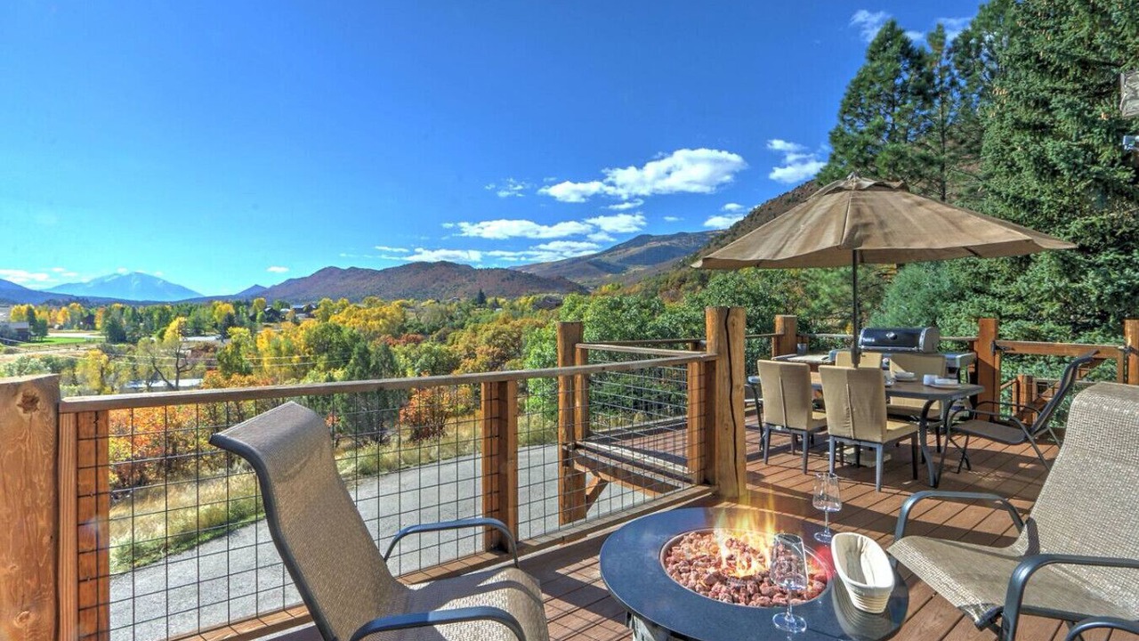 Photo of Outdoor in Glenwood Springs