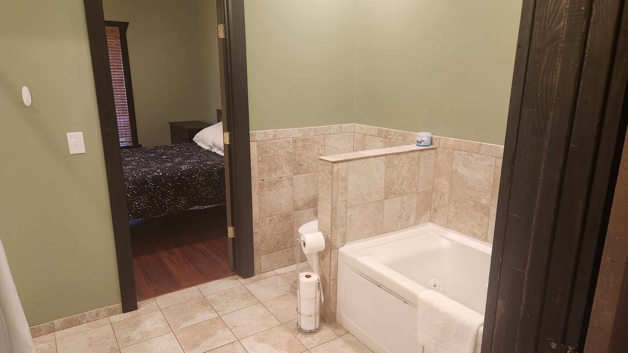 Photo of Bathroom in Calico Rock