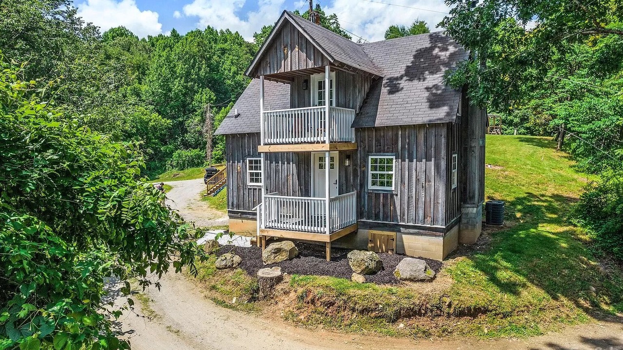 Photo of Outdoor in Woodfin