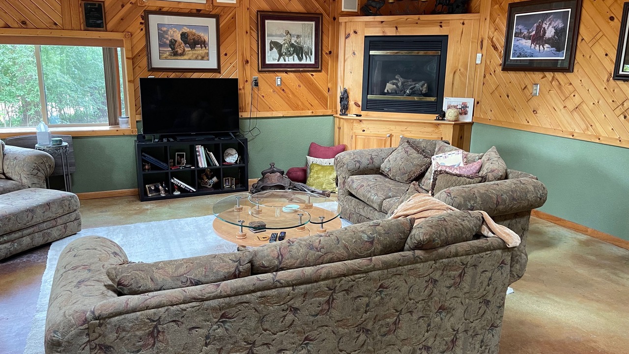 Photo of Livingroom in Hager City