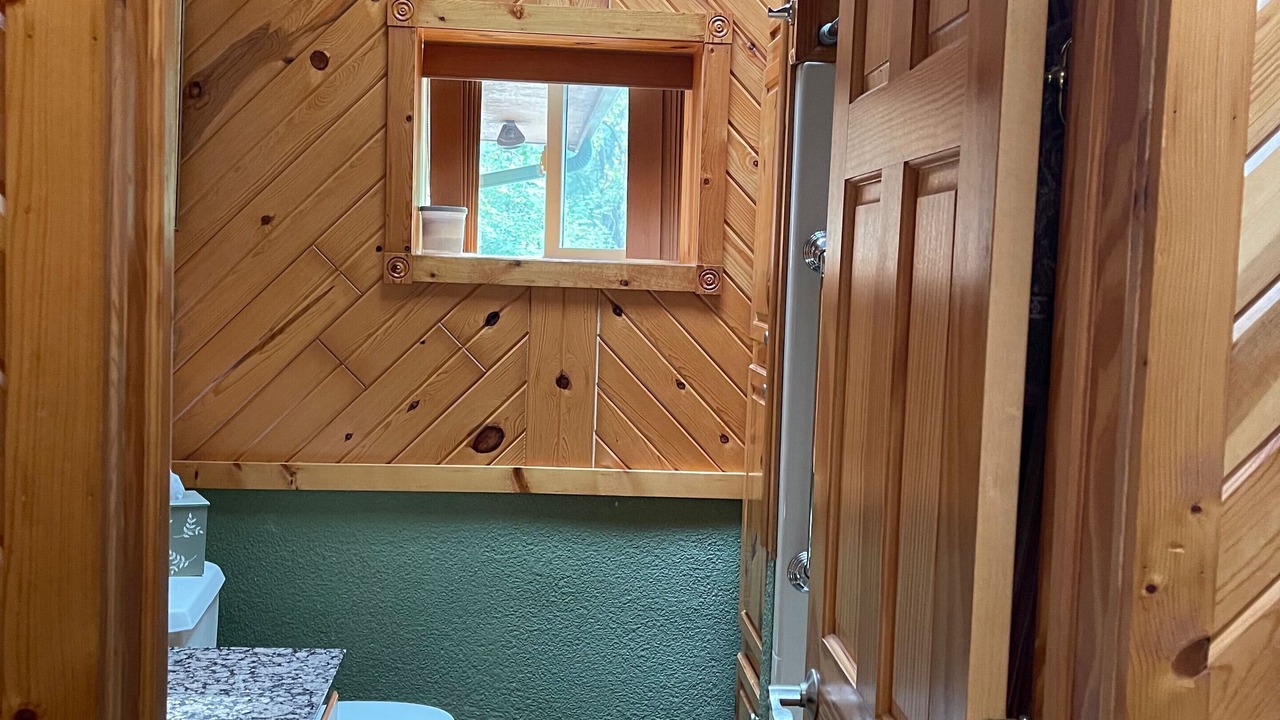 Photo of Bathroom in Hager City